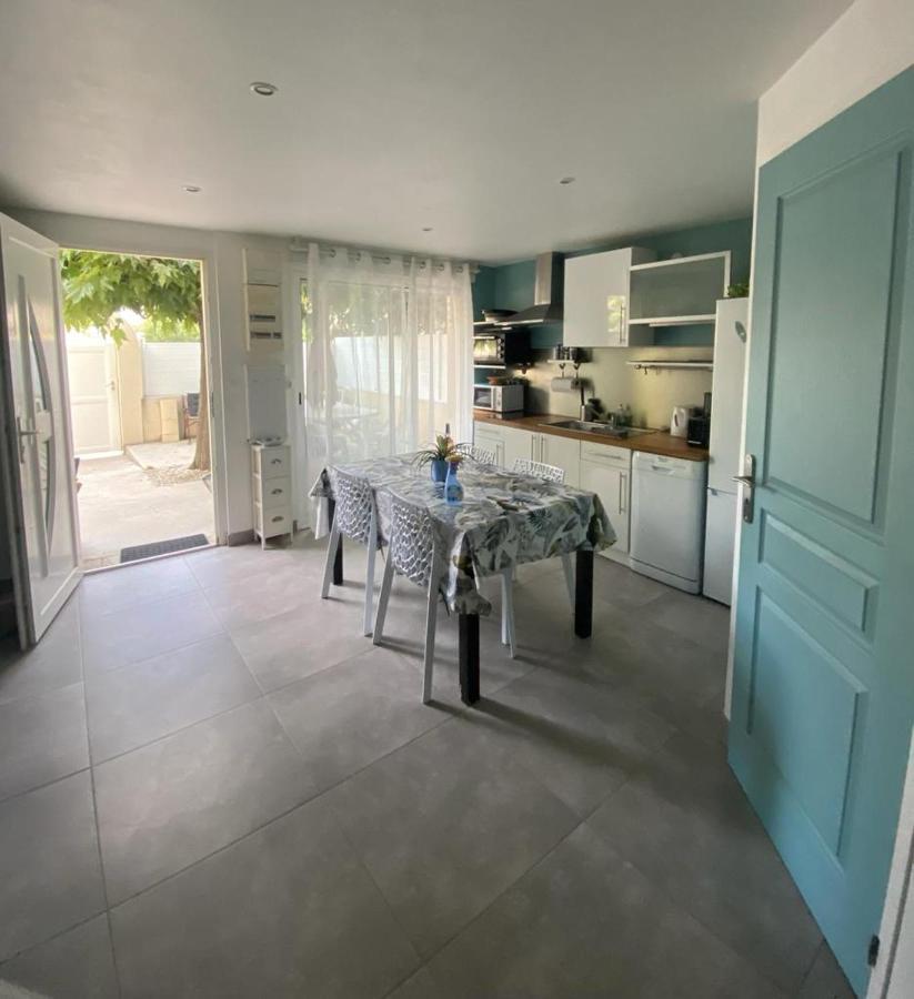 Maison En Bord De Mer Могио Екстериор снимка
